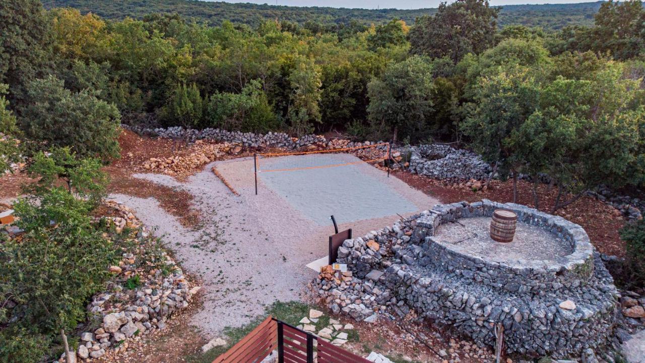 Villa Campiello Heated Pool Vrbnik Bagian luar foto