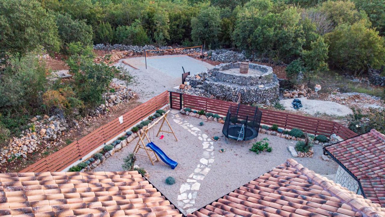 Villa Campiello Heated Pool Vrbnik Bagian luar foto